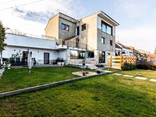 Prodej  rodinného domu 414 m², pozemek 699 m²